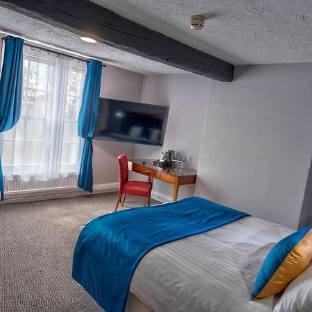 The Bridge Hotel Thrapston  Luaran gambar