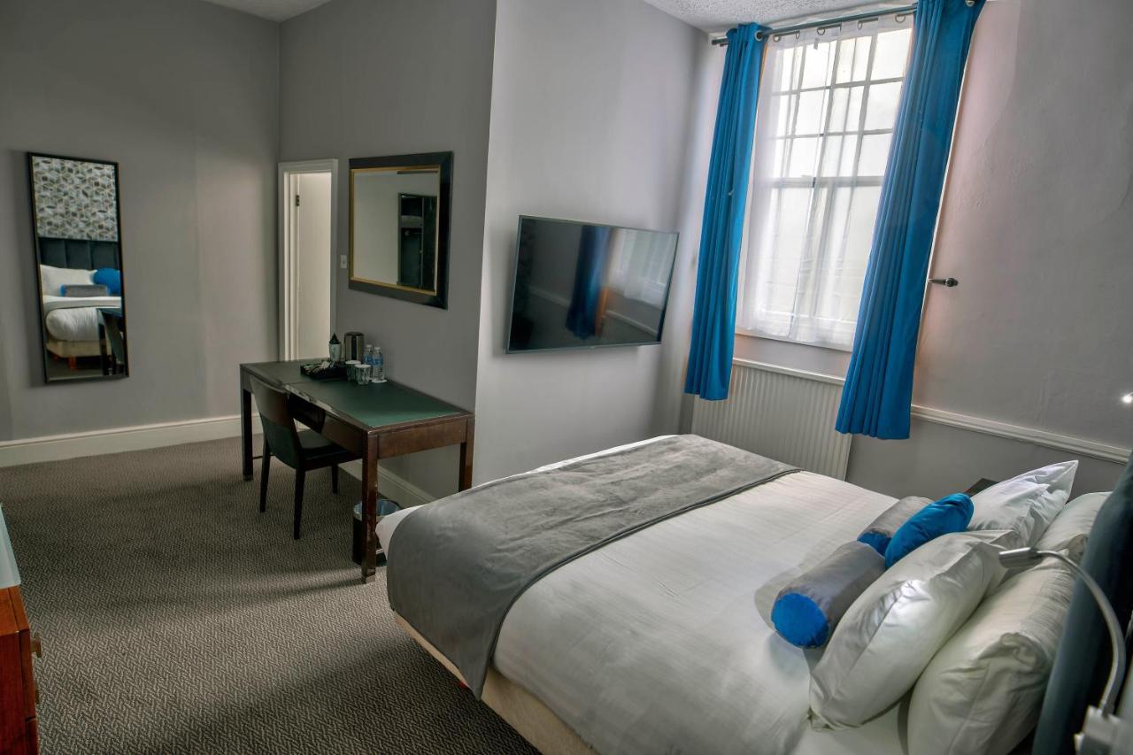 The Bridge Hotel Thrapston  Luaran gambar
